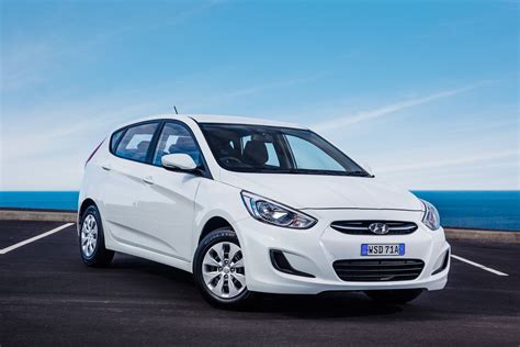 2015 Hyundai Accent Pricing And Specifications Photos Caradvice