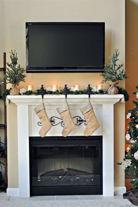 15 electric fireplace insert with surround selection. Easy Christmas Mantels | Whats Ur Home Story