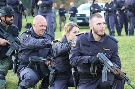Pin On Police Slovenia Policija