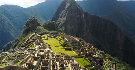 Machu Picchu Arrest Peru To Deport Tourists For Allegedly Damaging