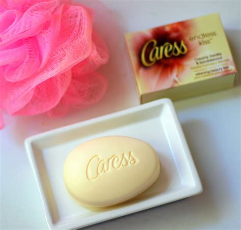 Caress Endless Kiss1