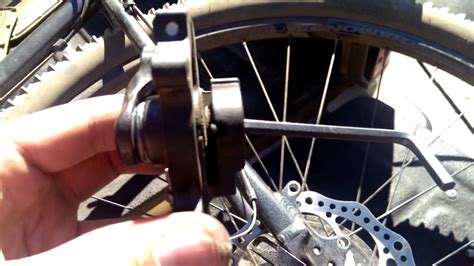 Mountain Bike Brake Pad Adjustment Diamondback And Zoom Youtube