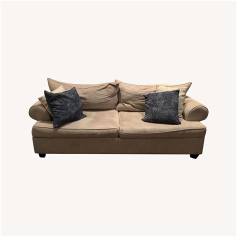 Raymour And Flanigan Tan Sofa Aptdeco