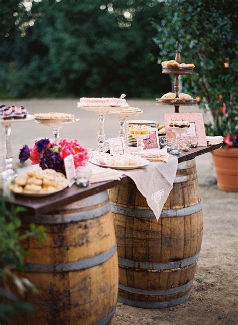Usually, dinners at wedding ceremonies include five types of servings: Louisville Wedding Blog - The Local Louisville KY wedding resource: Wedding Buffet Menu Ideas