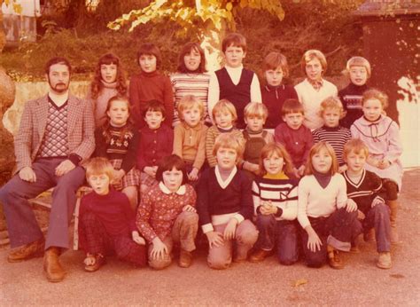 Photo De Classe Annee De Ecole Primaire Bures En Bray