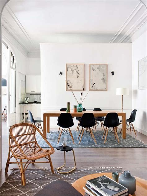 Un Interior Modernist și Accente Vintage într Un Apartament Din