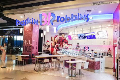 Find offer the most delicious, affordable and halal korean food in malaysia. Kuala Lumpur, Malezja, 25 czerwca 2017: Baskin-Robbins ...