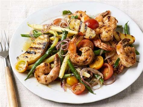 Grilled Spice Rubbed Shrimp Nicoise Salad Recipe Bobby Flay Food Network