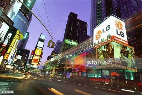 Times Square 2006 Photos and Premium High Res Pictures - Getty Images
