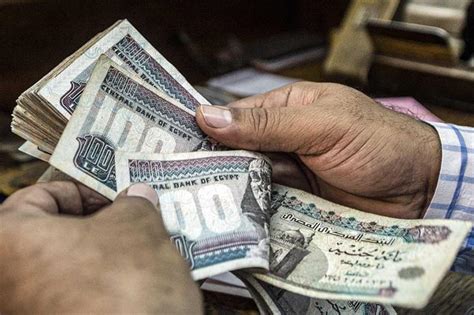 Egyptian Pound Slips Further Against Us Dollar To 30 3 On Thursday Economy Business Ahram