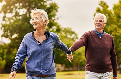 Stay Active With These Walking Tips For Seniors