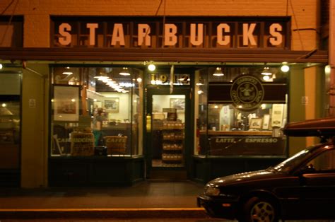 The First Starbucks The Start Of Starbucks