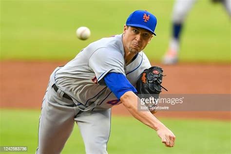 New York Mets Starting Pitcher Jacob Degrom Photos And Premium High Res