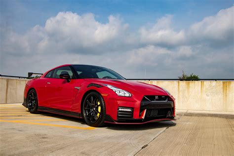 2020 Nissan Gt R Nismo Review Trims Specs Price New Interior