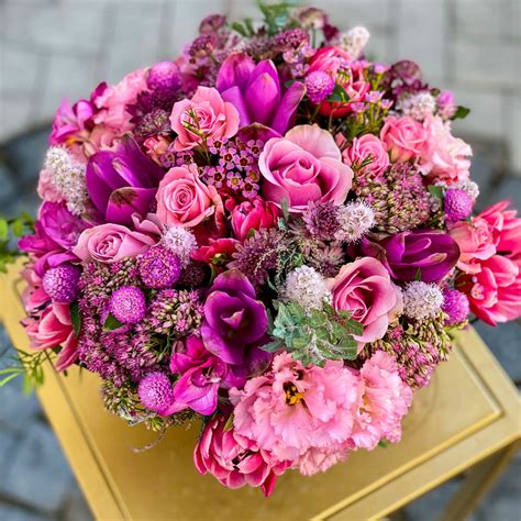 Buchet De Flori Pink Frenzy Dichis Florarie Online