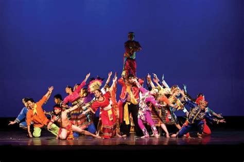 Bayanihan Dance Troupe Philippines Folk Dance Dance Amazing Adventures