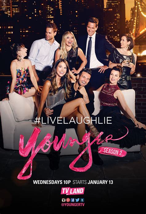 After being mistaken for younger than she really is, a single mother decides to take the chance to reboot. Poster Younger - Saison 2 - Affiche 39 sur 46 - AlloCiné