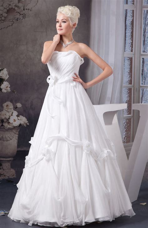 White Inexpensive Bridal Gowns Plus Size Romantic Formal