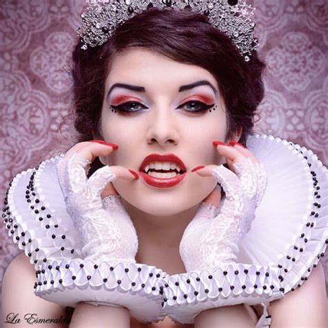 La Esmeralda Alternative Model Female Vampire Gothic Makeup Nighty