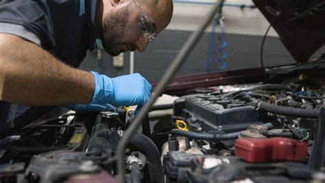 How To Become A Mechanic In Australia Mechanic Salary Mycar Advice