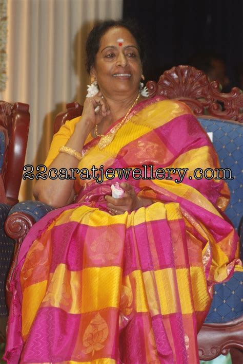 Kr Vijaya In Gold Long Set With Uncuts Pendant Jewellery Designs