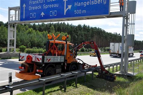 Autobahn GmbH des Bundes zieht Bilanz | KommunalTechnik
