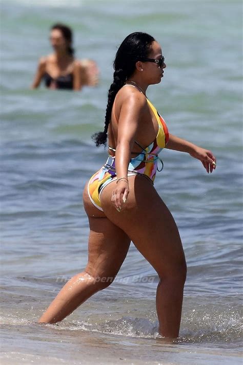 Roman Reigns Galina Becker Hit The Beach In Miami 18 Photos