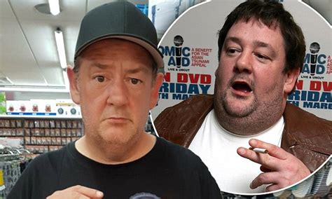 Vegas also joked that his recent dieting may have had major consequences for local piemakers in his hometown of st. Johnny Vegas continues to show off his jaw-dropping weight ...
