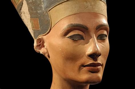 Nefertiti Bust In Berlin Neues Museum Art And History