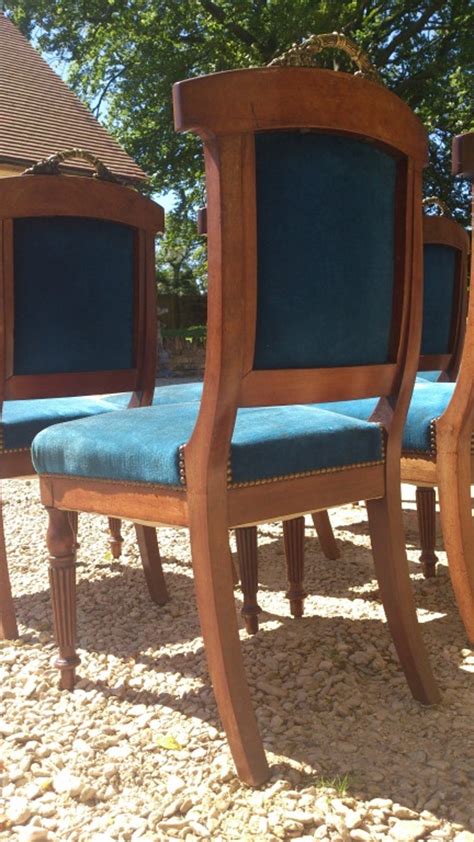 Metro table w/ 4 chairs. Set of 12 Comfortable Dining Chairs from 1860 For Sale at ...