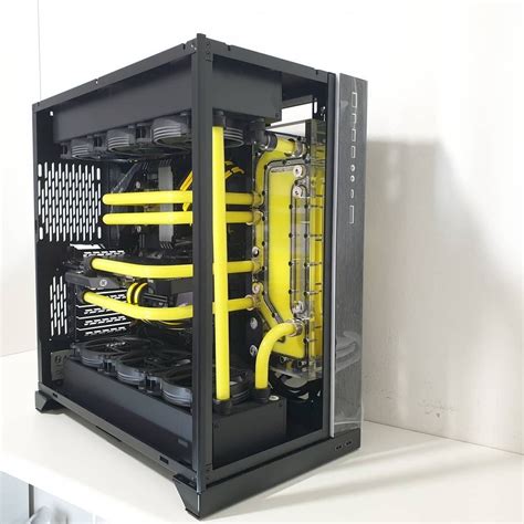 Lian Li O11 Xl Custom Loop Front Distro Plate Black And Yellow Buildsgg