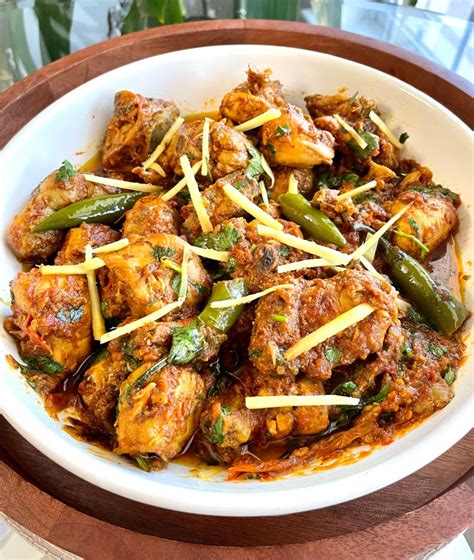 How To Make Chicken Karahi In The Style Of A Pakistani Dhaba
