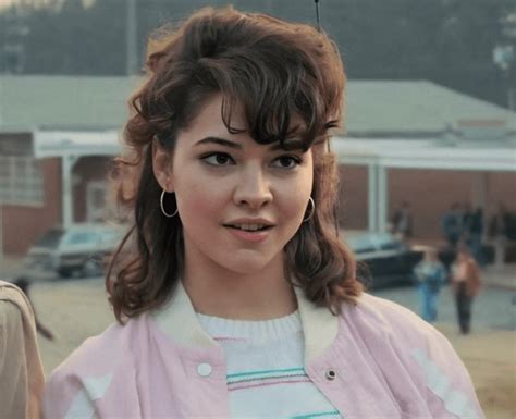 Tina Stranger Things Played By Madelyn Cline Who Is She Market Research Telecast