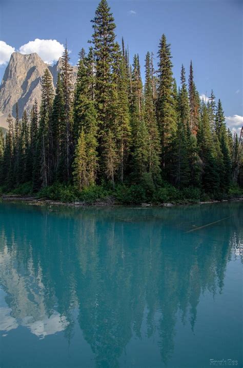 Emerald Lake In Yoho National Park British Columbia Canada 3264 X