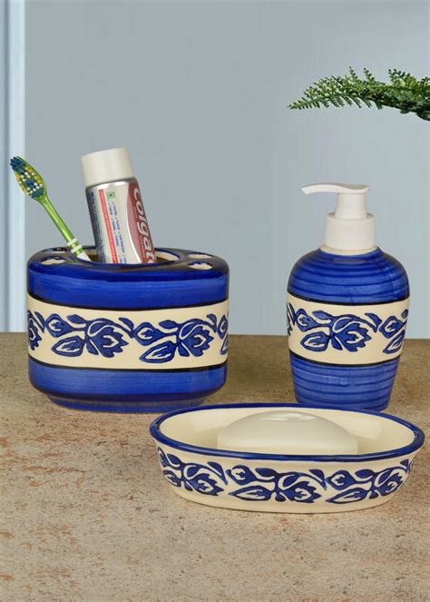 Get Handpainted Ceramic Bathroom Set Blue And White At ₹ 950 Lbb Shop