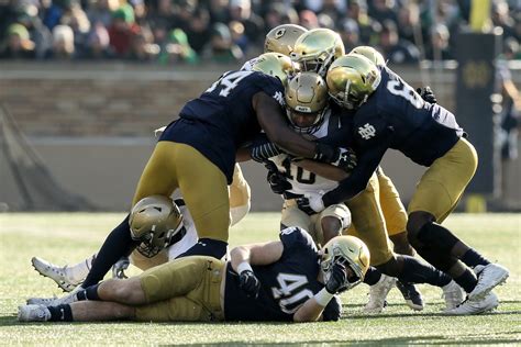 Notre Dame Football Irish Extend Traditional Rivalry With Navy