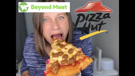Pizza Hut® Beyond Sausage Pizza Review Brand New Youtube