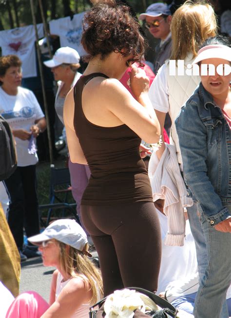 Milf With Nice Ass In Lycra Divine Butts Candid Asses Blog