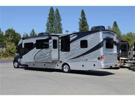 2017 New Dynamax Isata 5 36ds Class C In California Ca