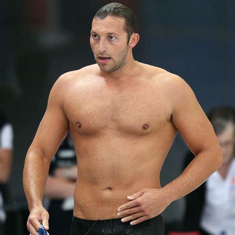 Ian Thorpe Battling Serious Infection Unlikely To Swim Again E Online Au