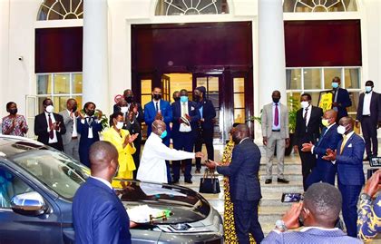 Yoweri museveni has uganda's president yoweri museveni has sued a leading independent newspaper, the daily monitor, for. PRESIDENT MUSEVENI HANDS ONYANGO HIS CAR KEYS