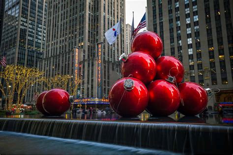 Best Christmas Lights In Nyc Diy Nyc Christmas Lights Tour Your