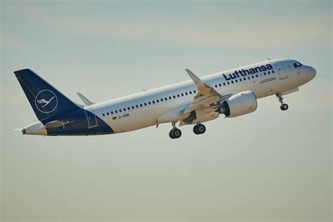 Stehlen Schlammig Flügel Lufthansa A320neo Routes Grenze Detektiv