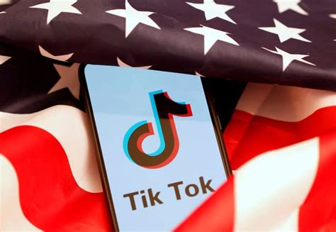 Army Examines Tiktok Security Concerns After Schumers Data Warning