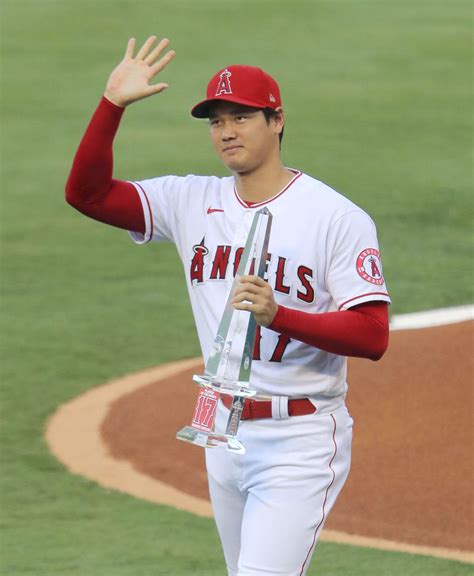 大谷翔平、6月MVPで表彰 ホームのファン祝福 - サンスポ