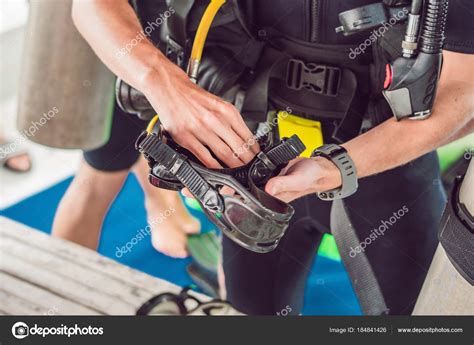 Diver Prepares His Equipment Diving Sea — Stock Photo © Galitskaya