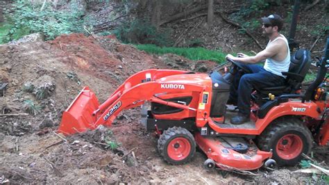 Part 2 Building Atv Jumps With Kubota Bx25d Youtube