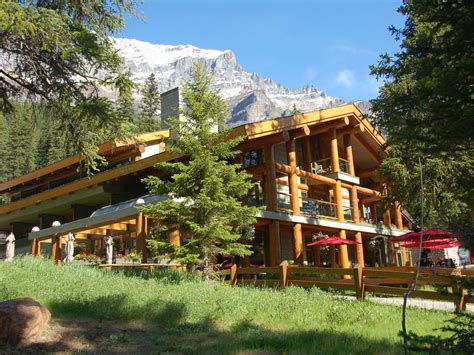 Moraine Lake Lodge Banff Alberta Canada Resort Review Condé Nast