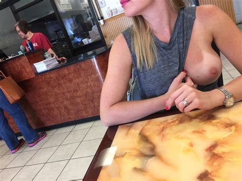 Sexy Wife Flashing In Public G R L The Best Porn Website
