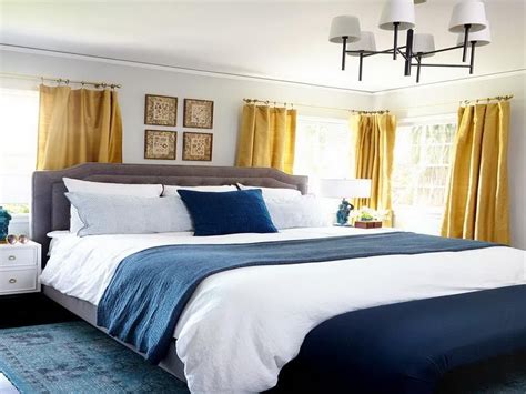 For example, pairing cool hues like blues and greens together always works well. Best Wonderful Color Combination for Bedrooms | Blue and ...